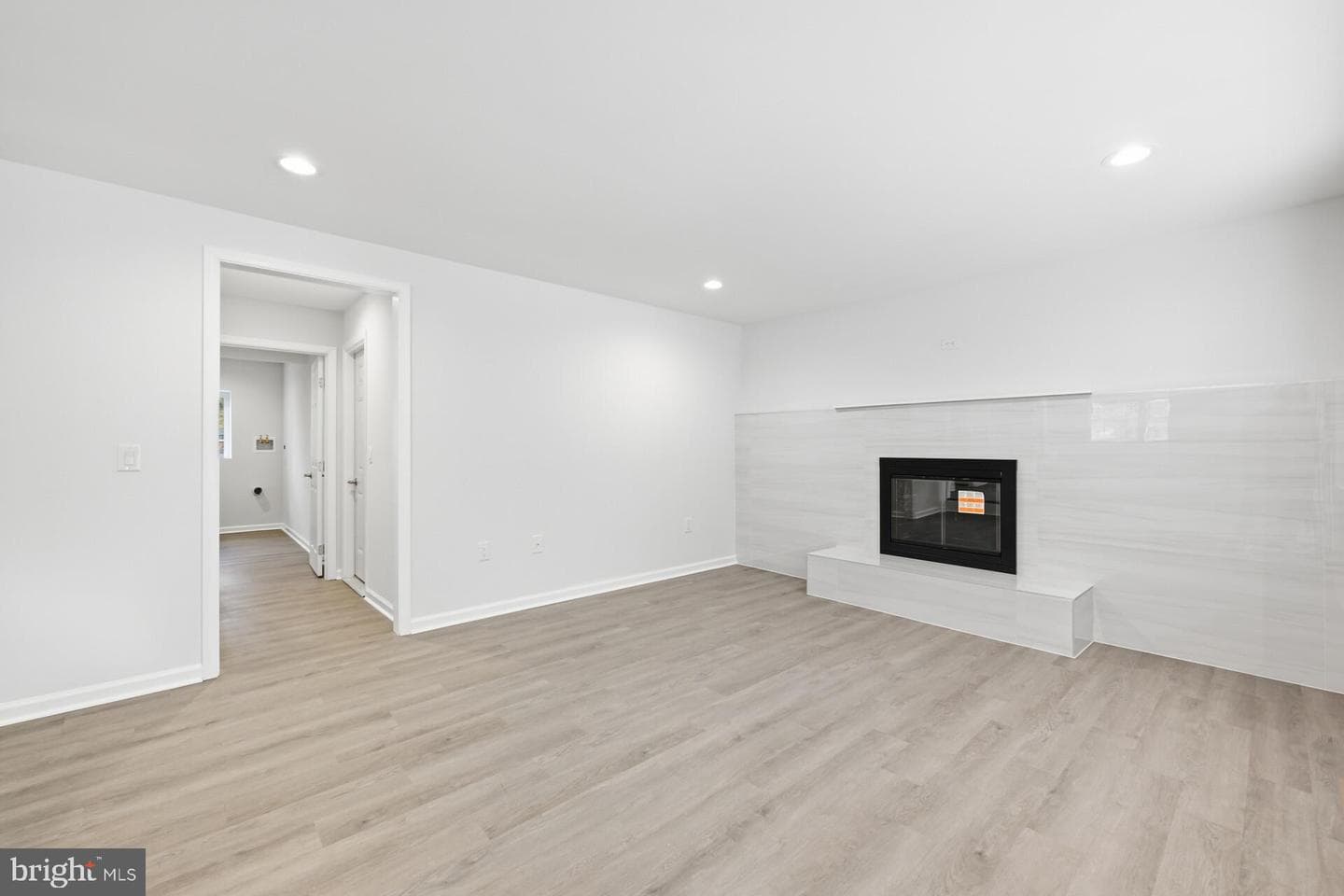 50 Mohawk Drive photo 21