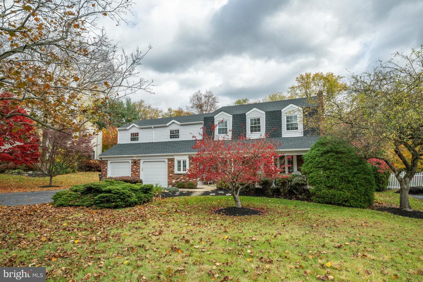 50 Mohawk Drive photo 8