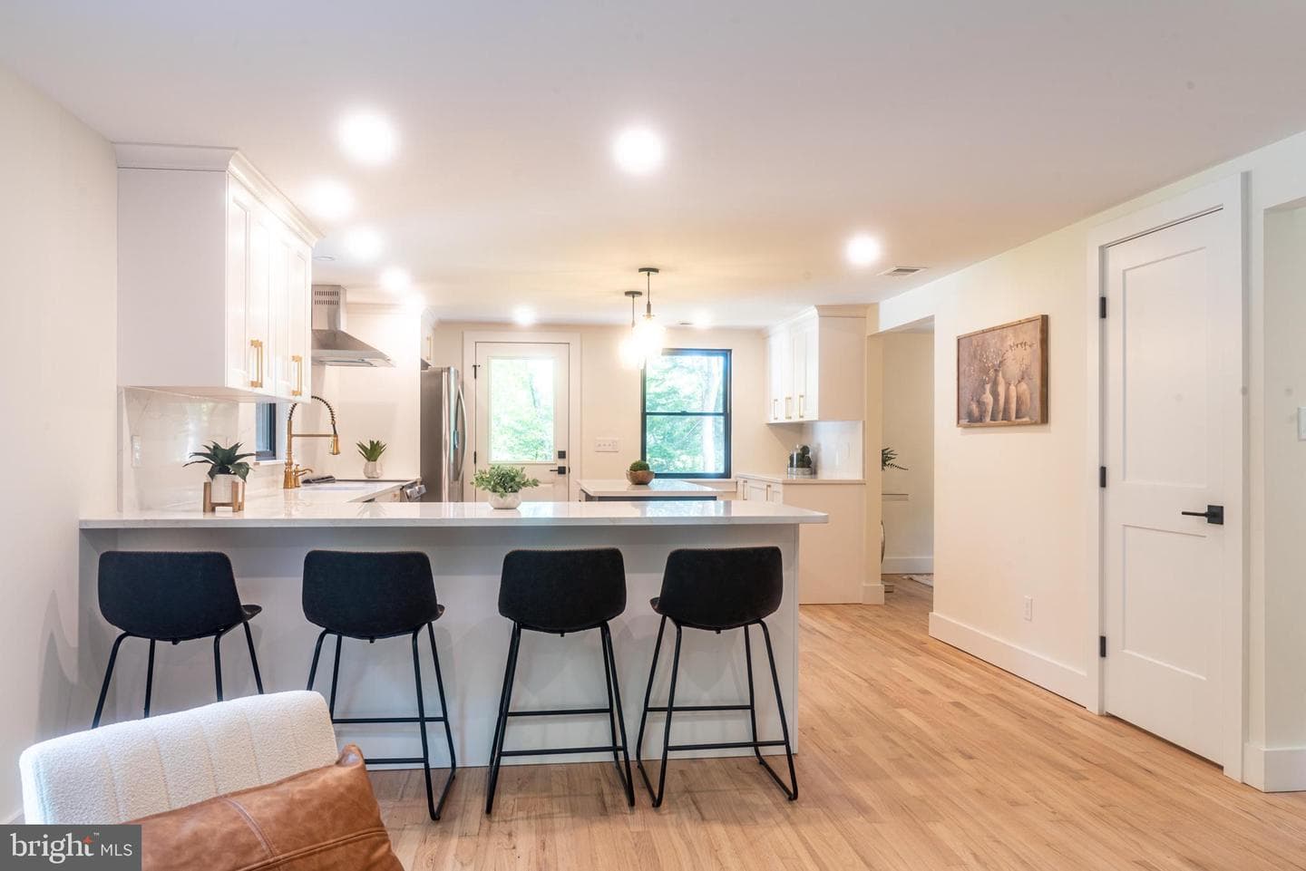 933 Forrest Road photo 15