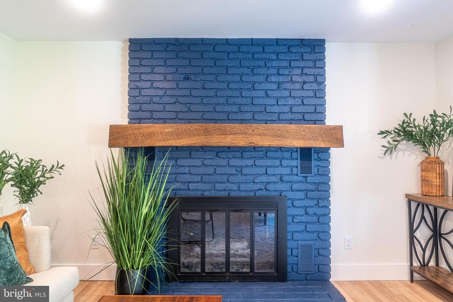 933 Forrest Road photo 18