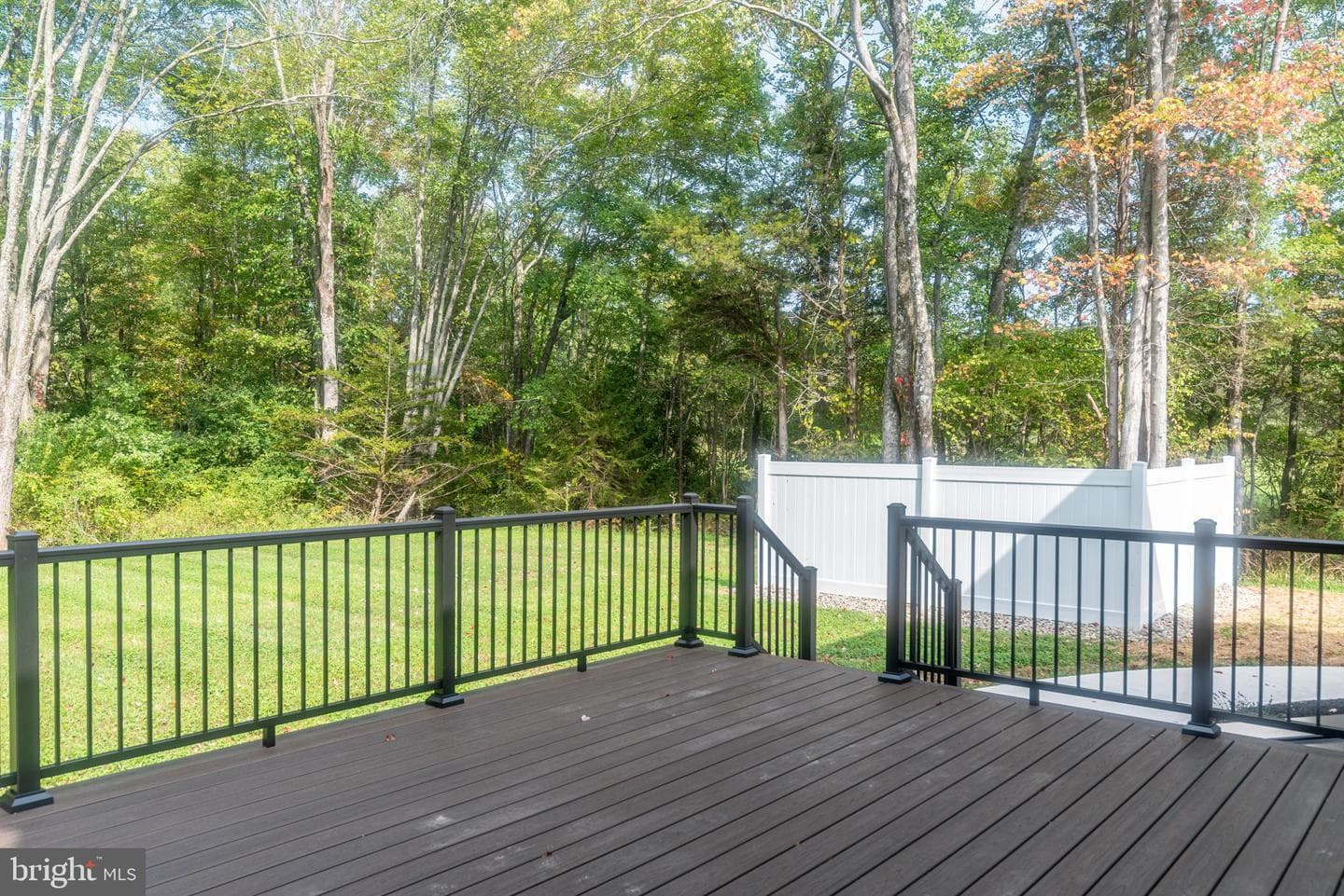 933 Forrest Road photo 24