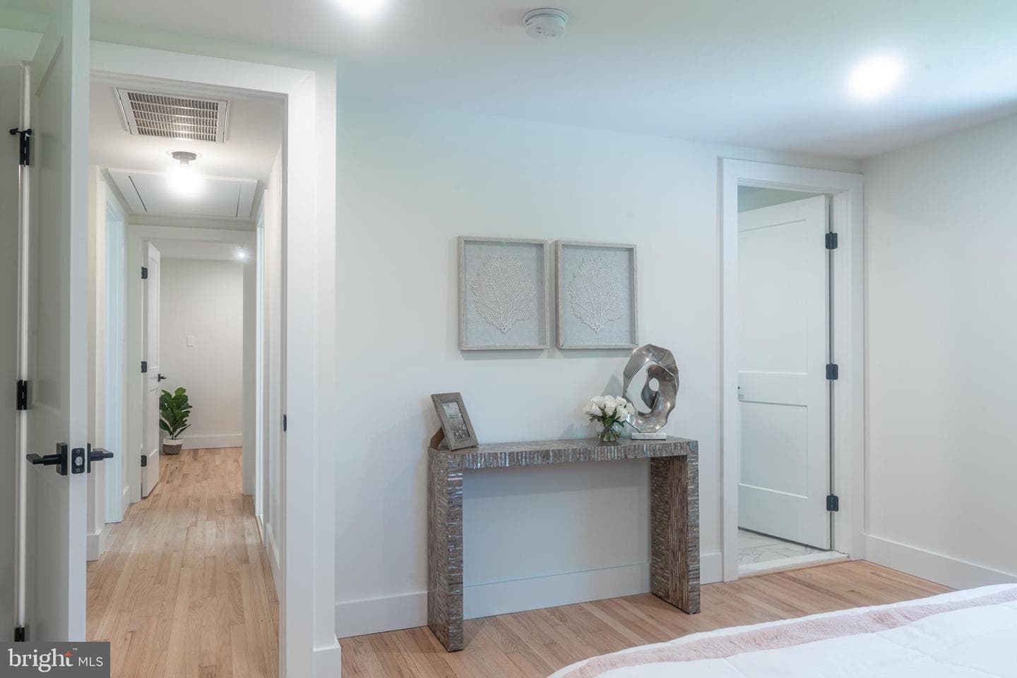 933 Forrest Road photo 31
