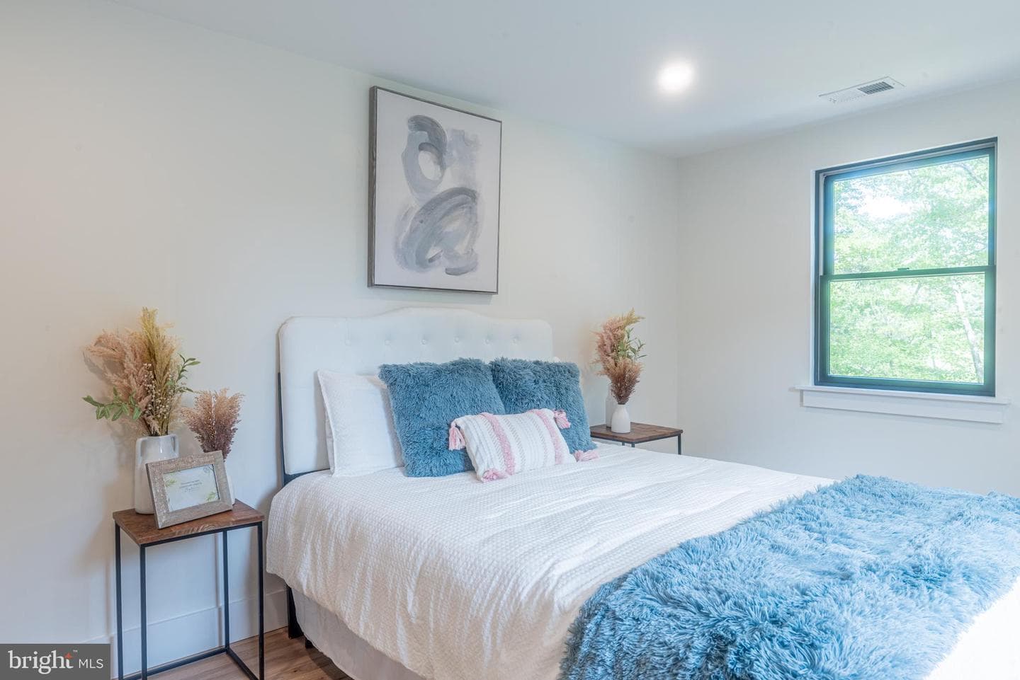 933 Forrest Road photo 35