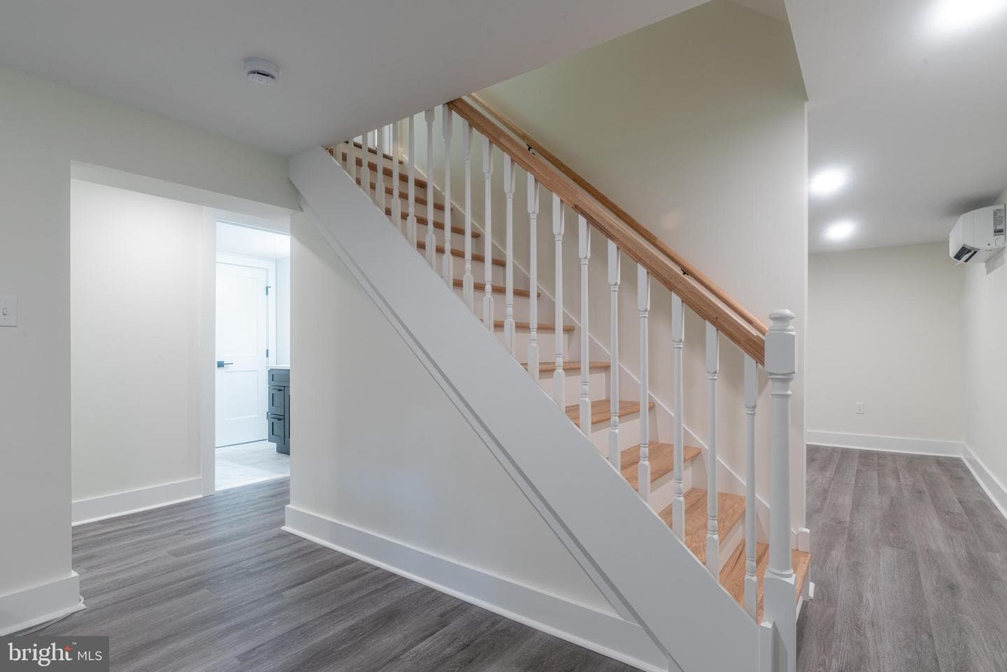 933 Forrest Road photo 41