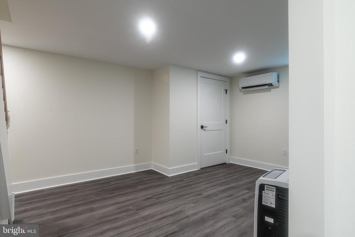 933 Forrest Road photo 48