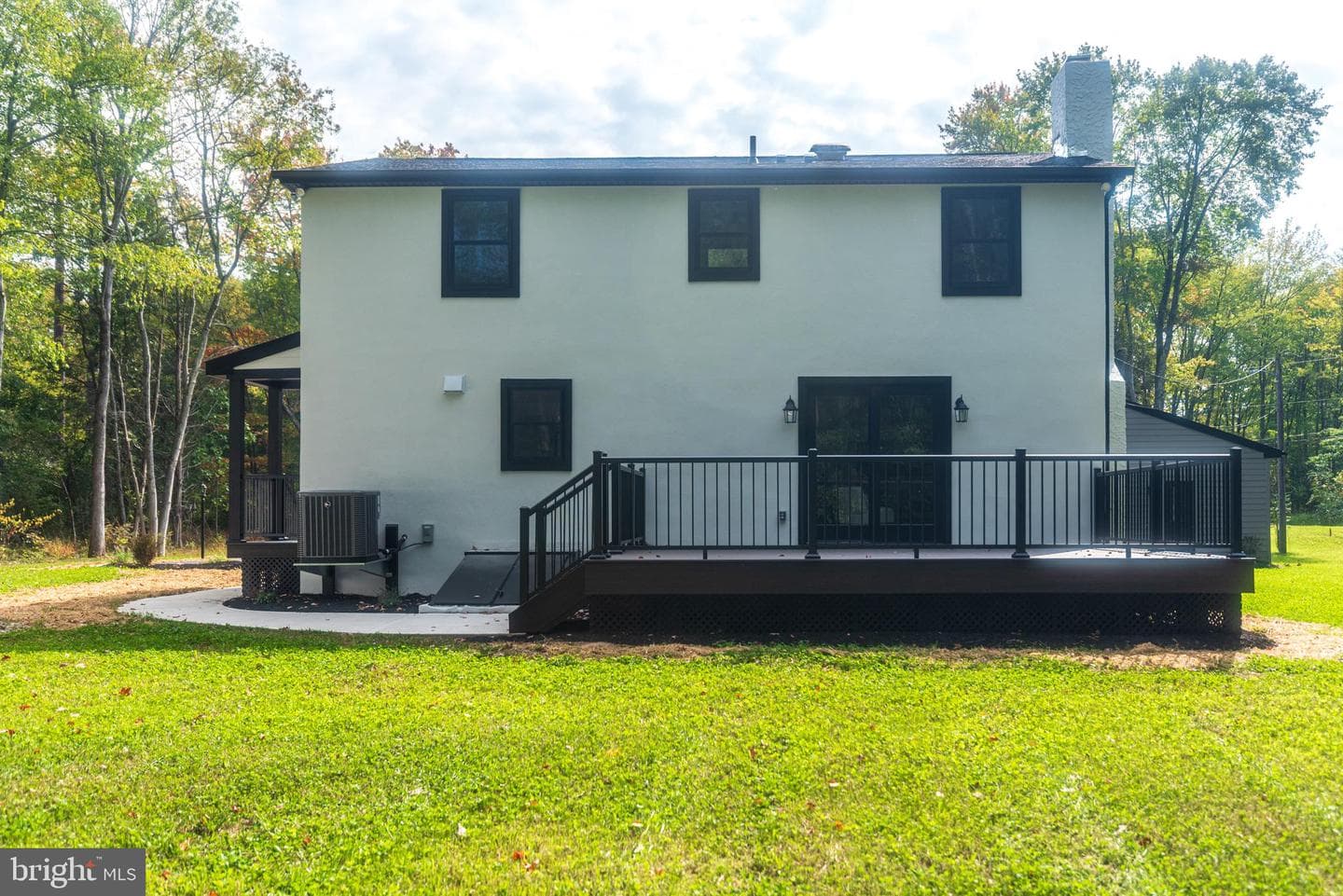 933 Forrest Road photo 49