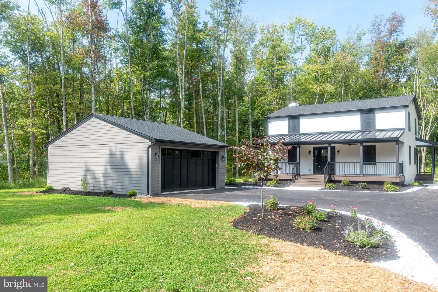 933 Forrest Road photo 55