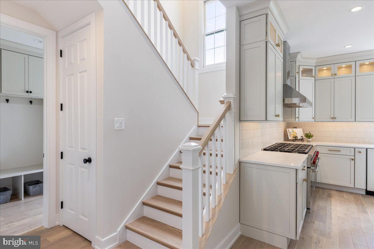 5110 Harmony Court W photo 22