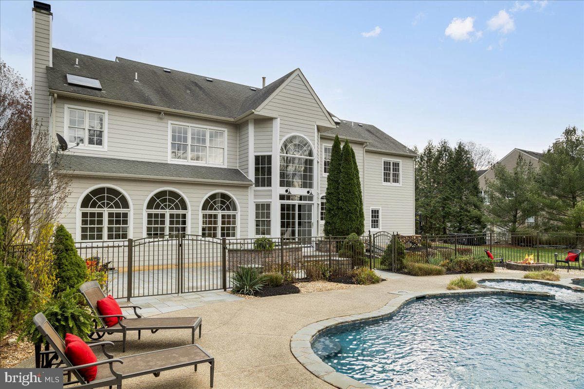 5110 Harmony Court W photo 71