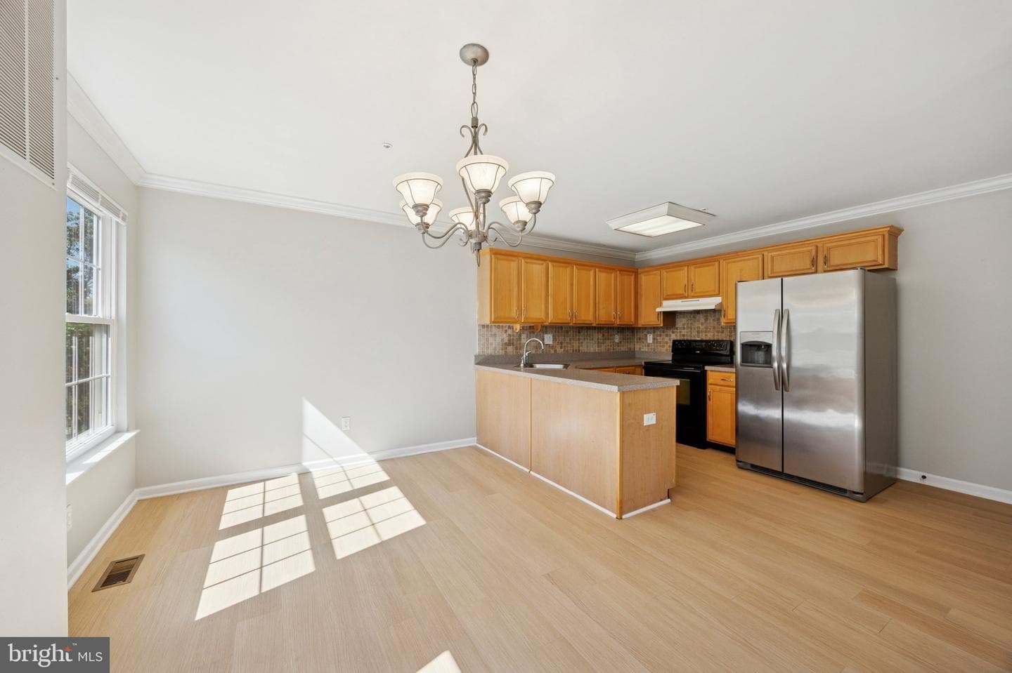 108 Eagle Court #105 photo 6