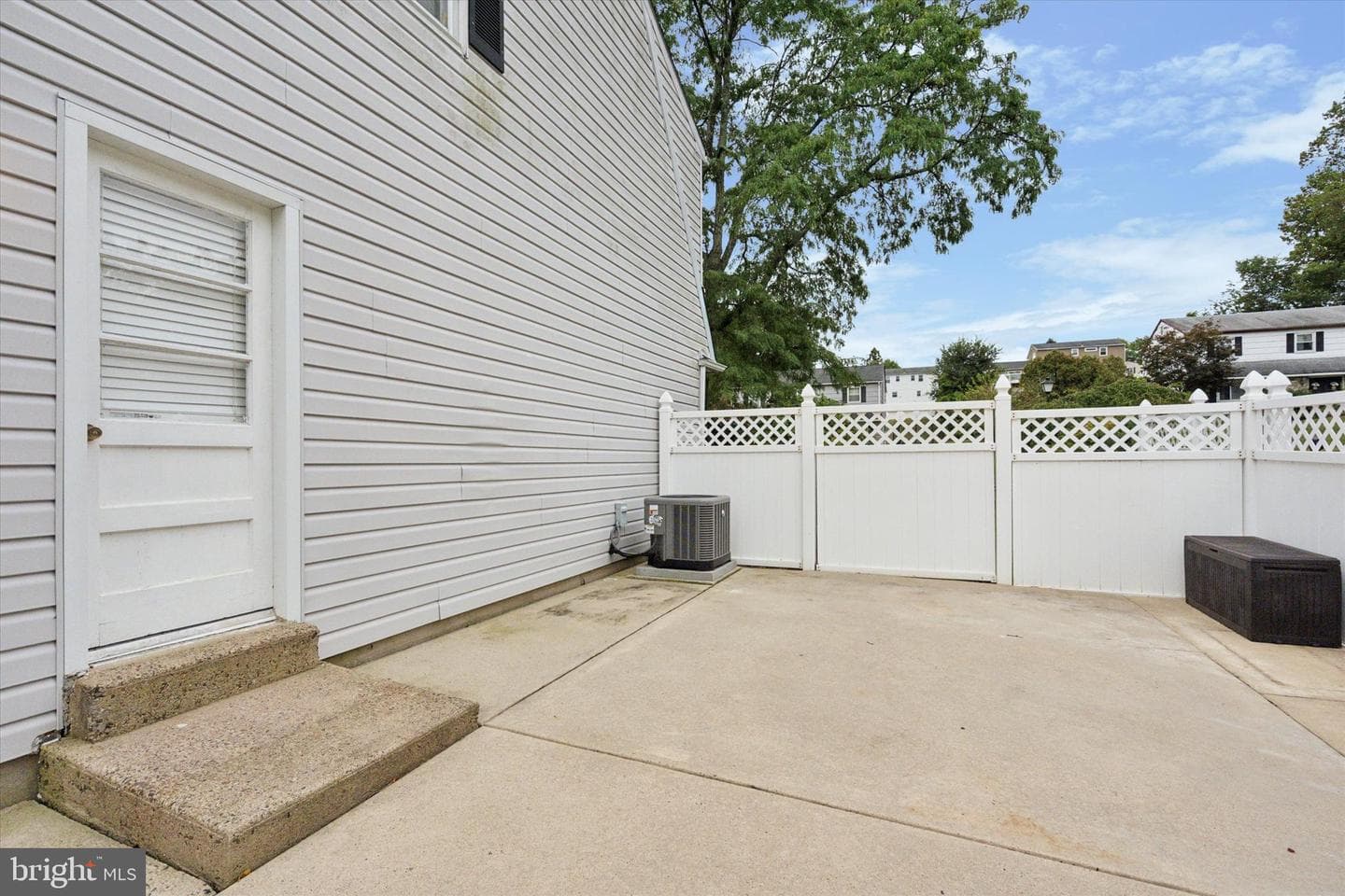 716 Ross Drive photo 30