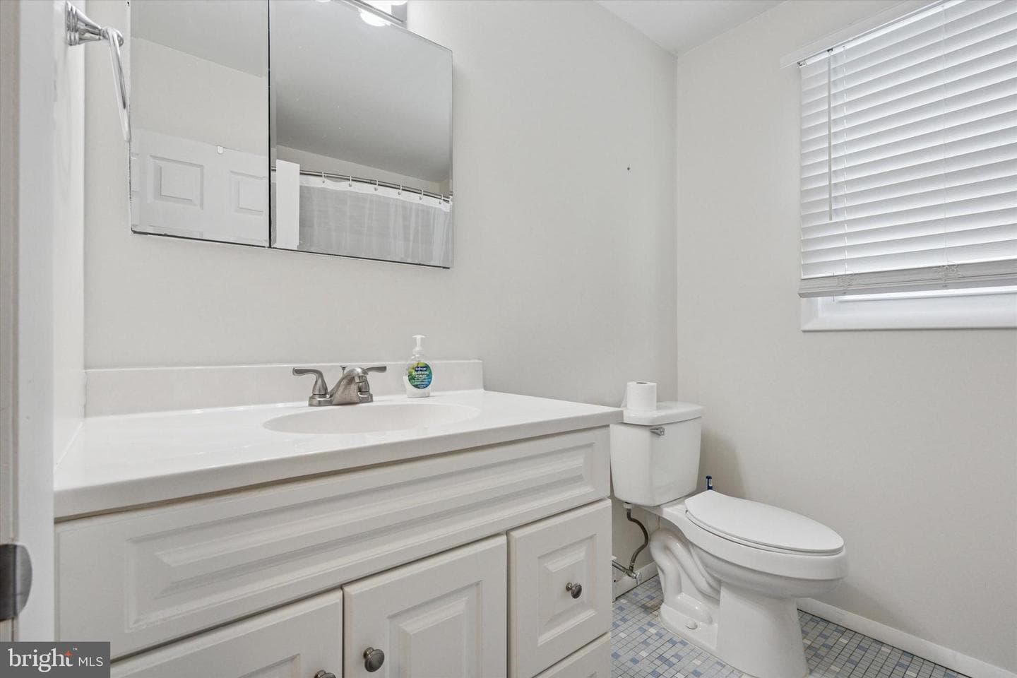 716 Ross Drive photo 36