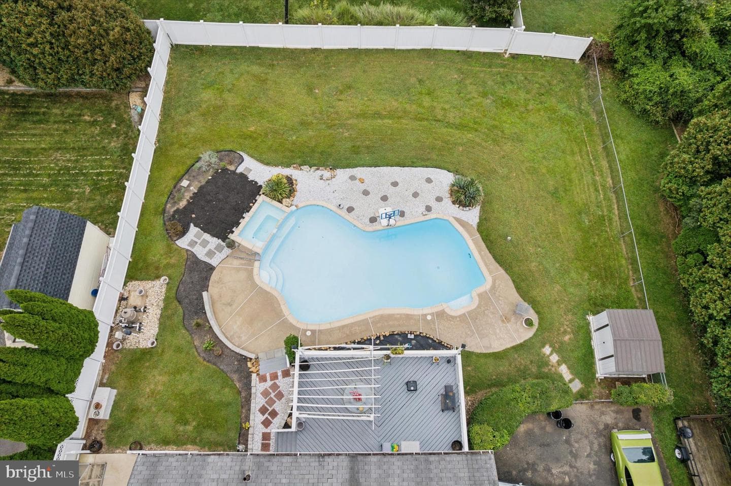 716 Ross Drive photo 46