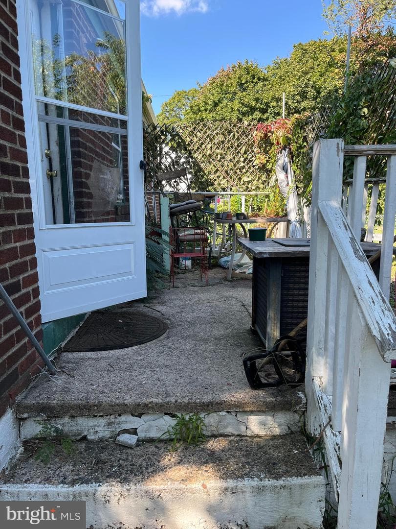 2205 Liberator Street photo 3