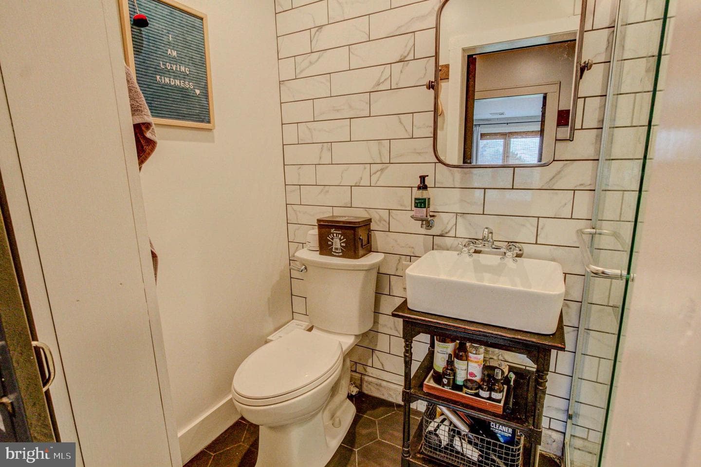 45 Short Road photo 37