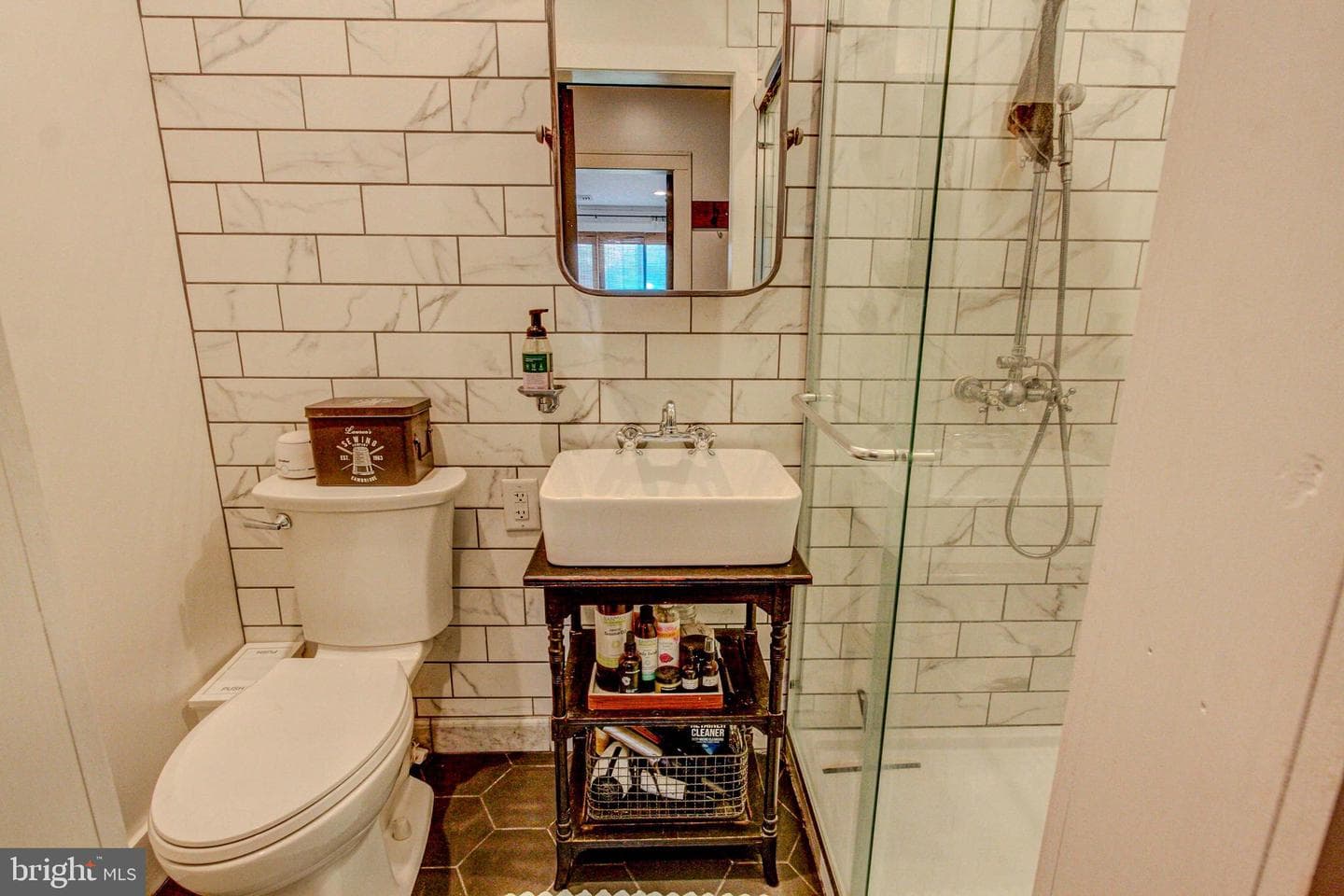 45 Short Road photo 38