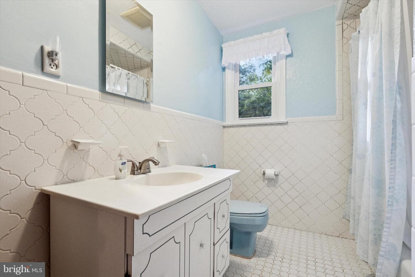 1742 Paradise Lane photo 20
