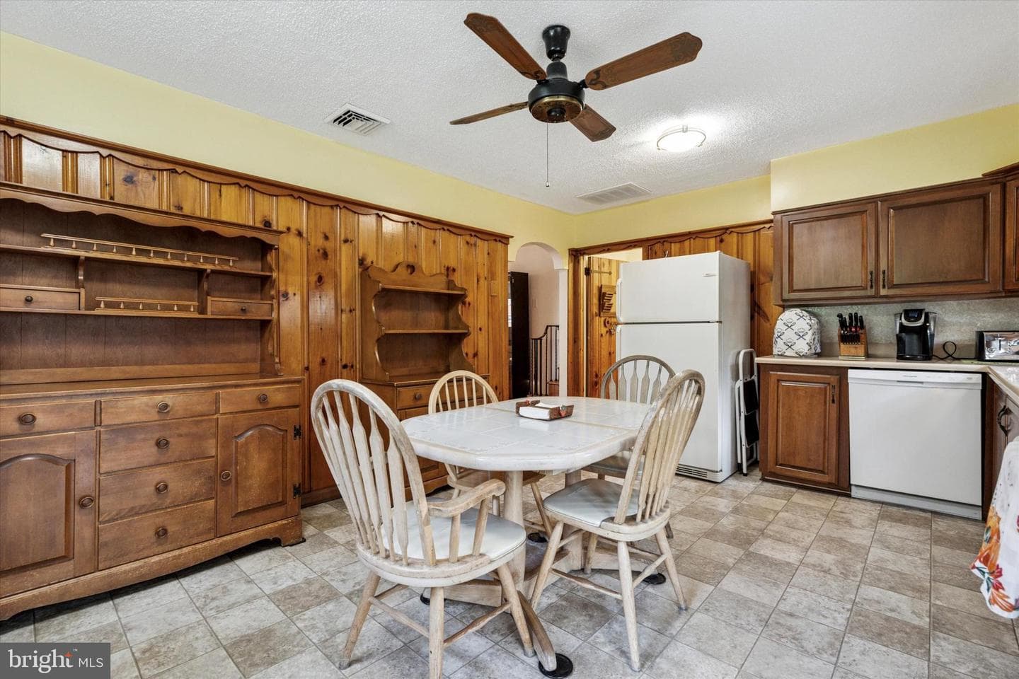 1742 Paradise Lane photo 8