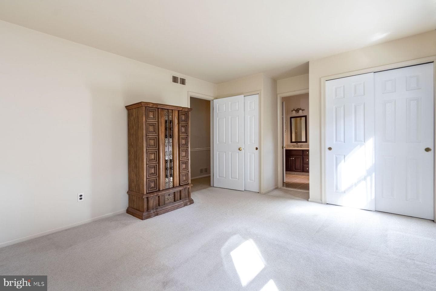 871 Coolidge Court photo 24