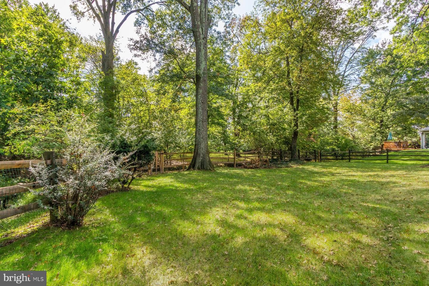 871 Coolidge Court photo 32