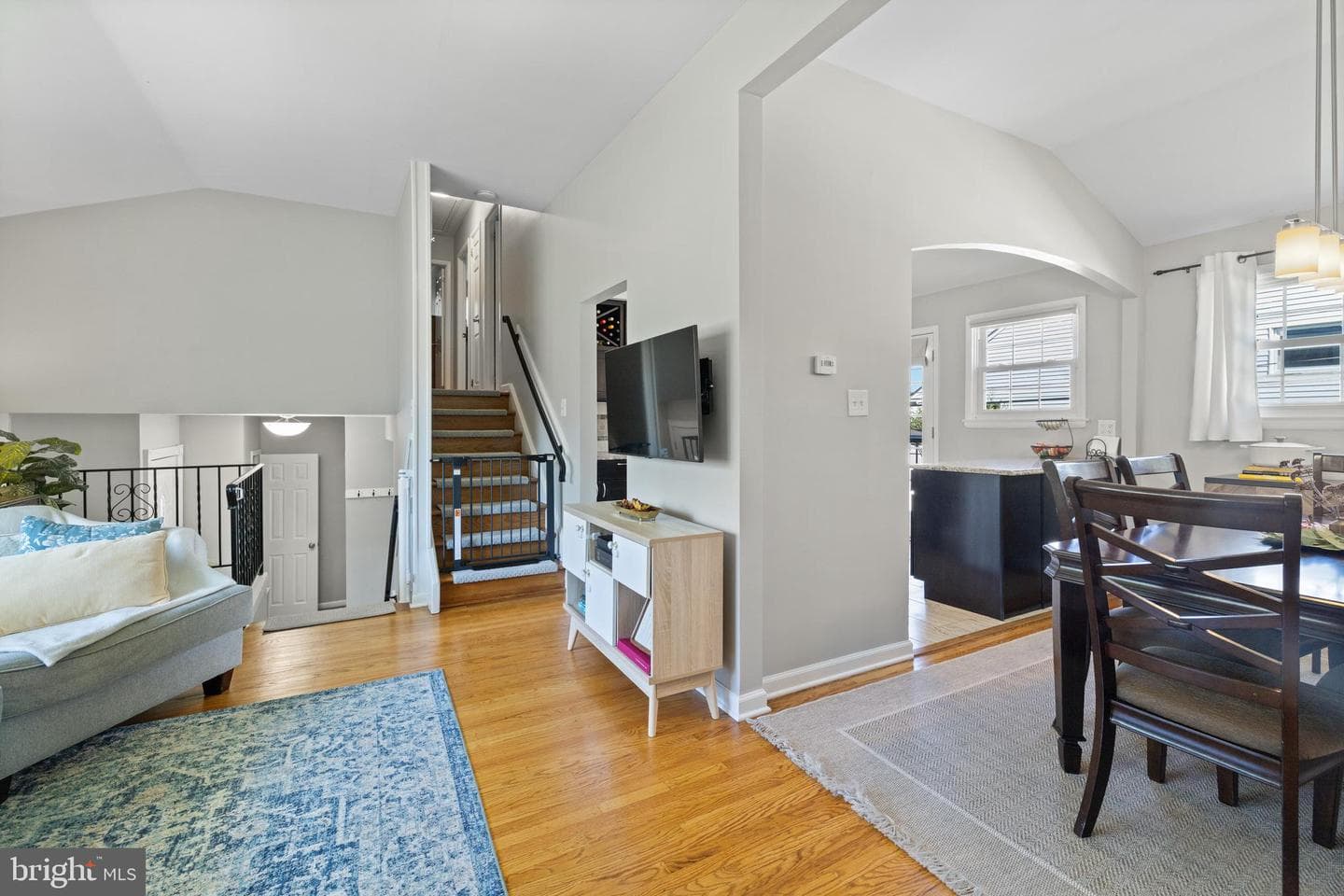 1277 Beverly Road photo 11