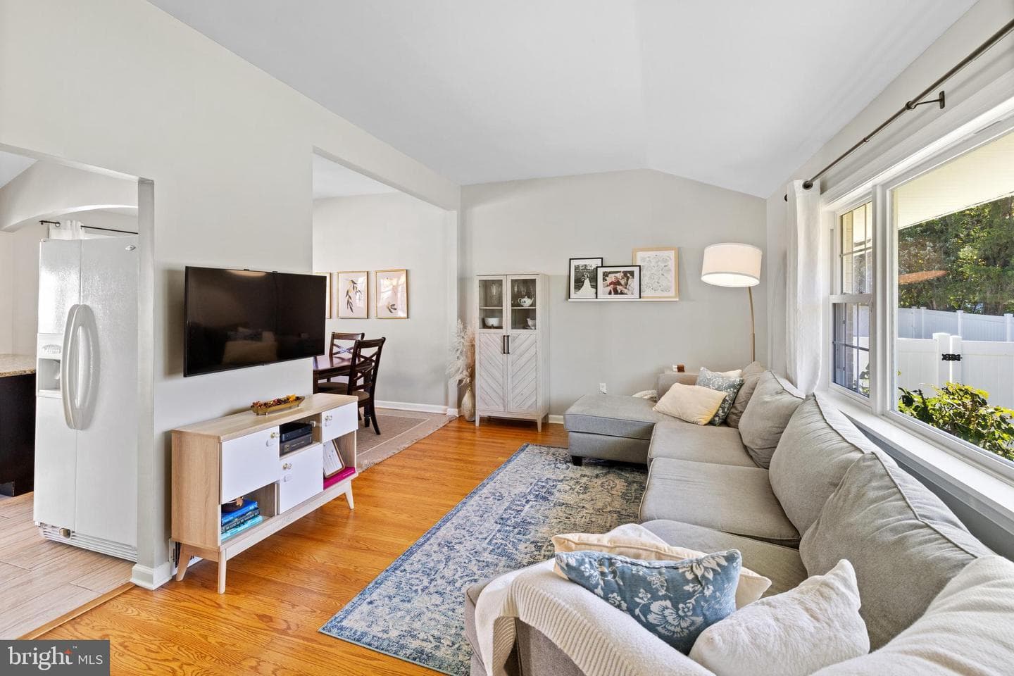 1277 Beverly Road photo 13