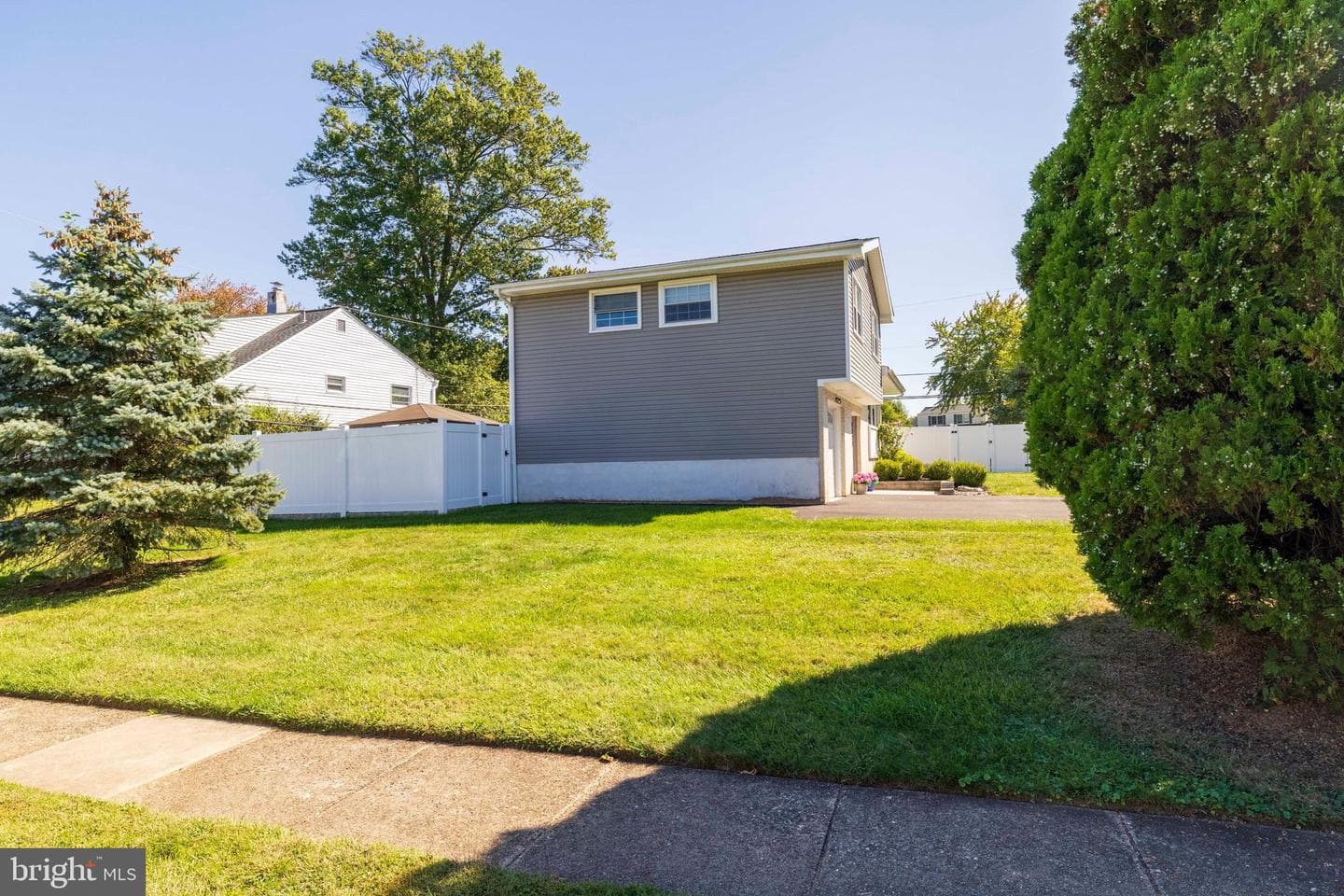 1277 Beverly Road photo 38