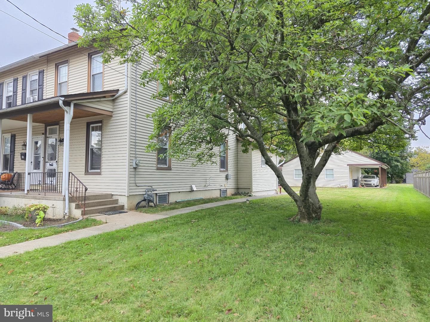 31 N Ambler Street photo 2