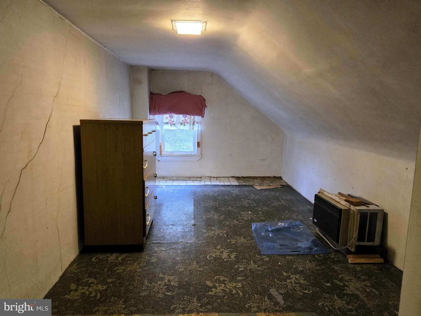 31 N Ambler Street photo 33