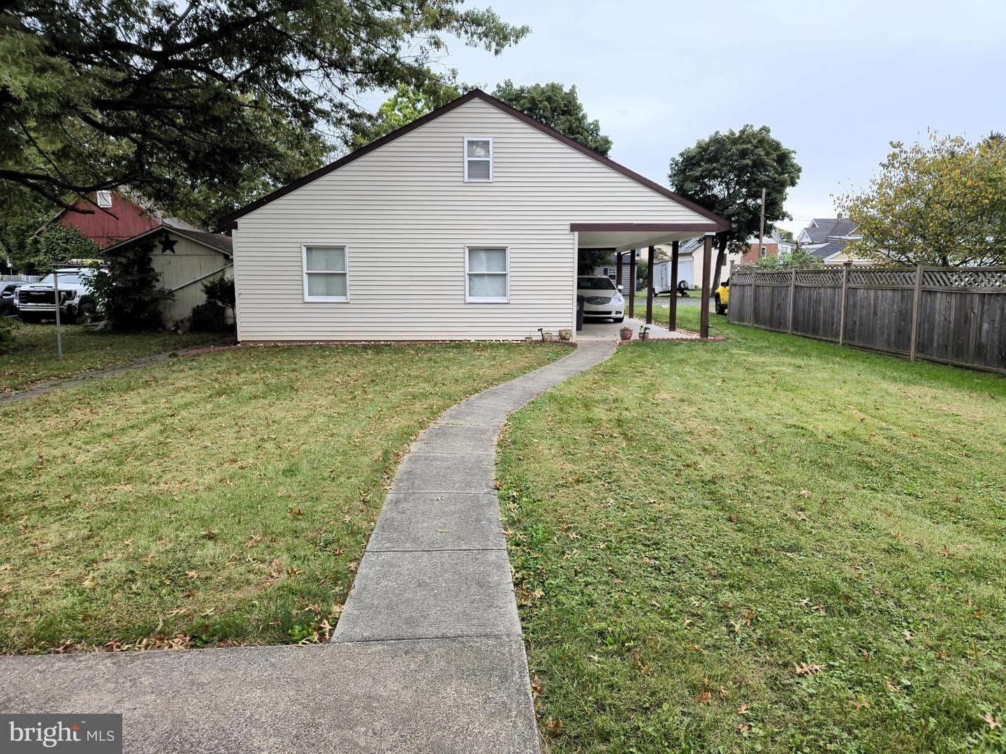 31 N Ambler Street photo 5