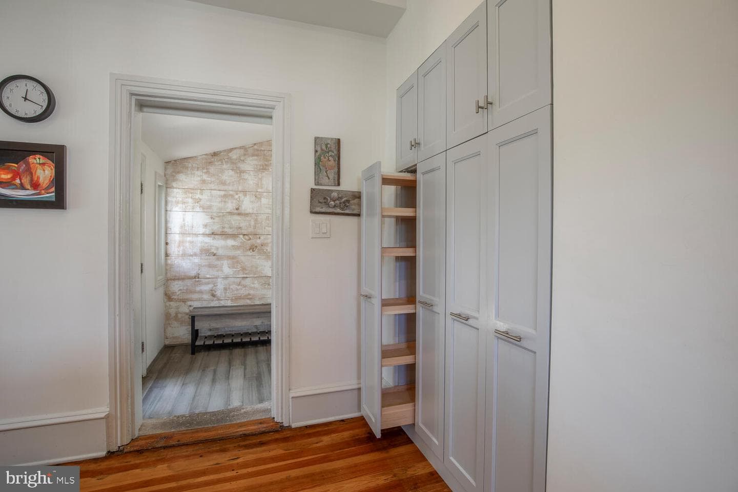 121 Cottage Street photo 11