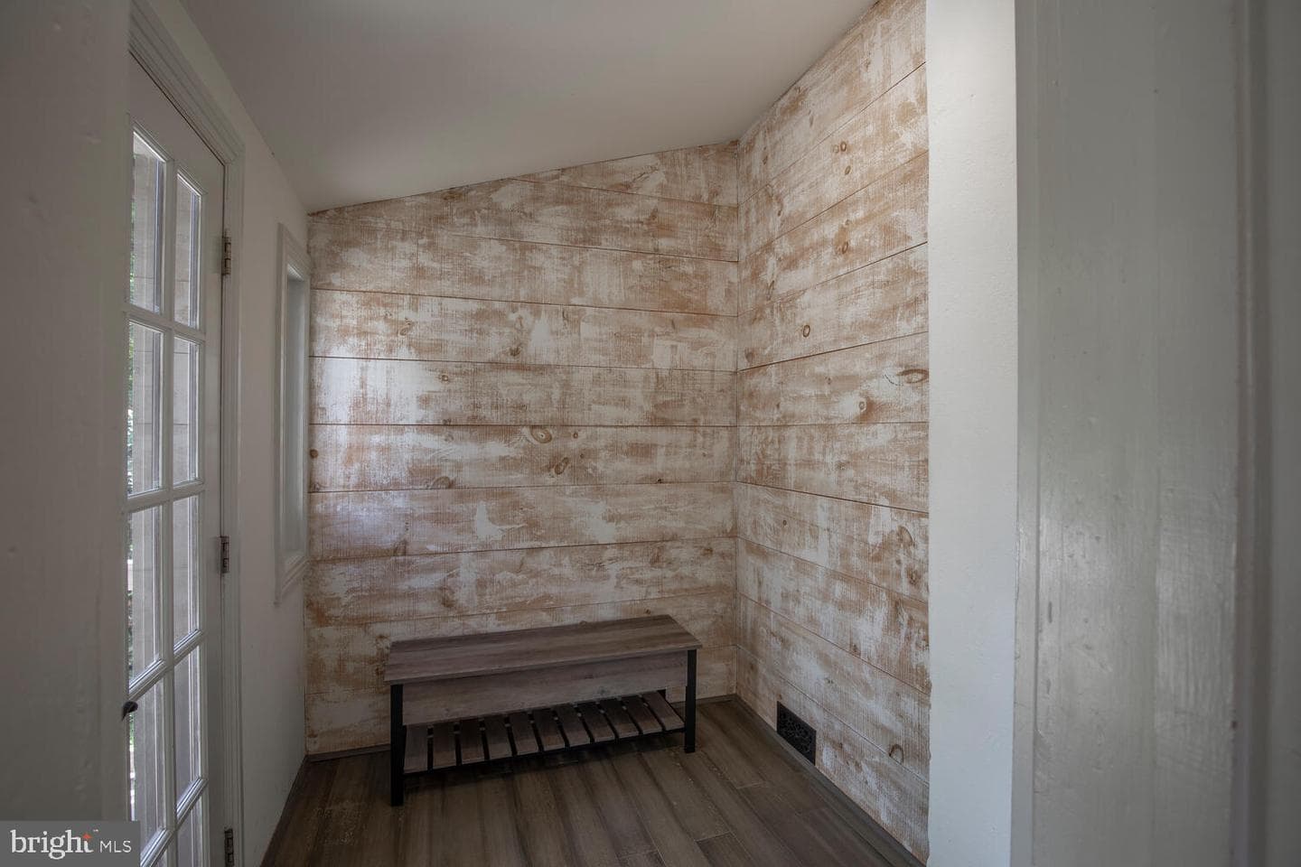 121 Cottage Street photo 12