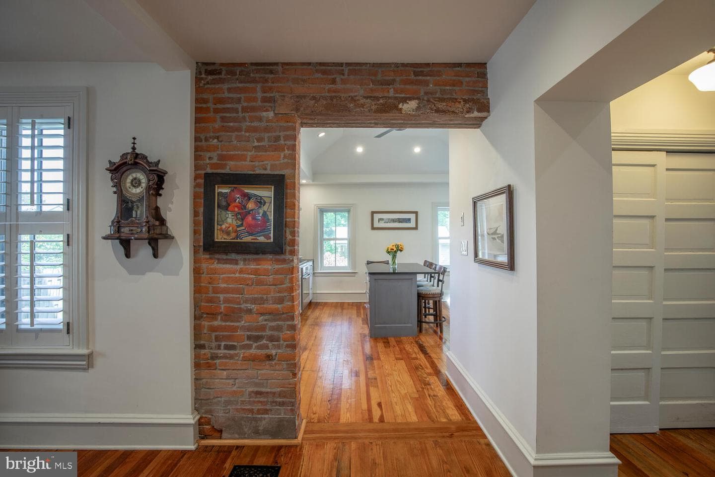 121 Cottage Street photo 13