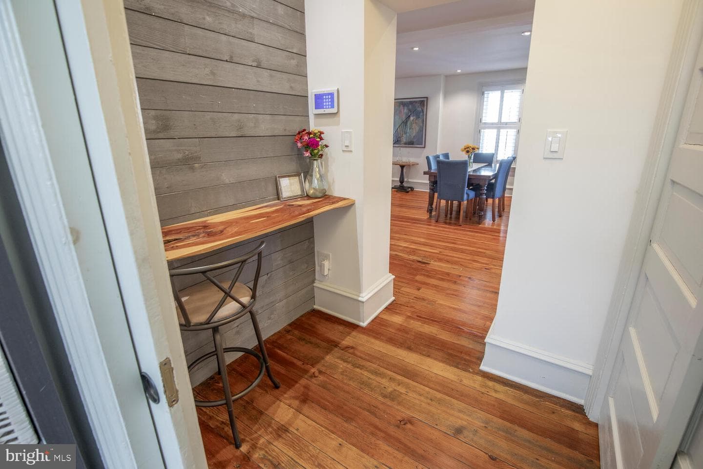 121 Cottage Street photo 17