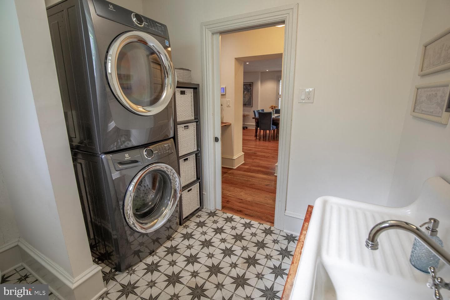 121 Cottage Street photo 20