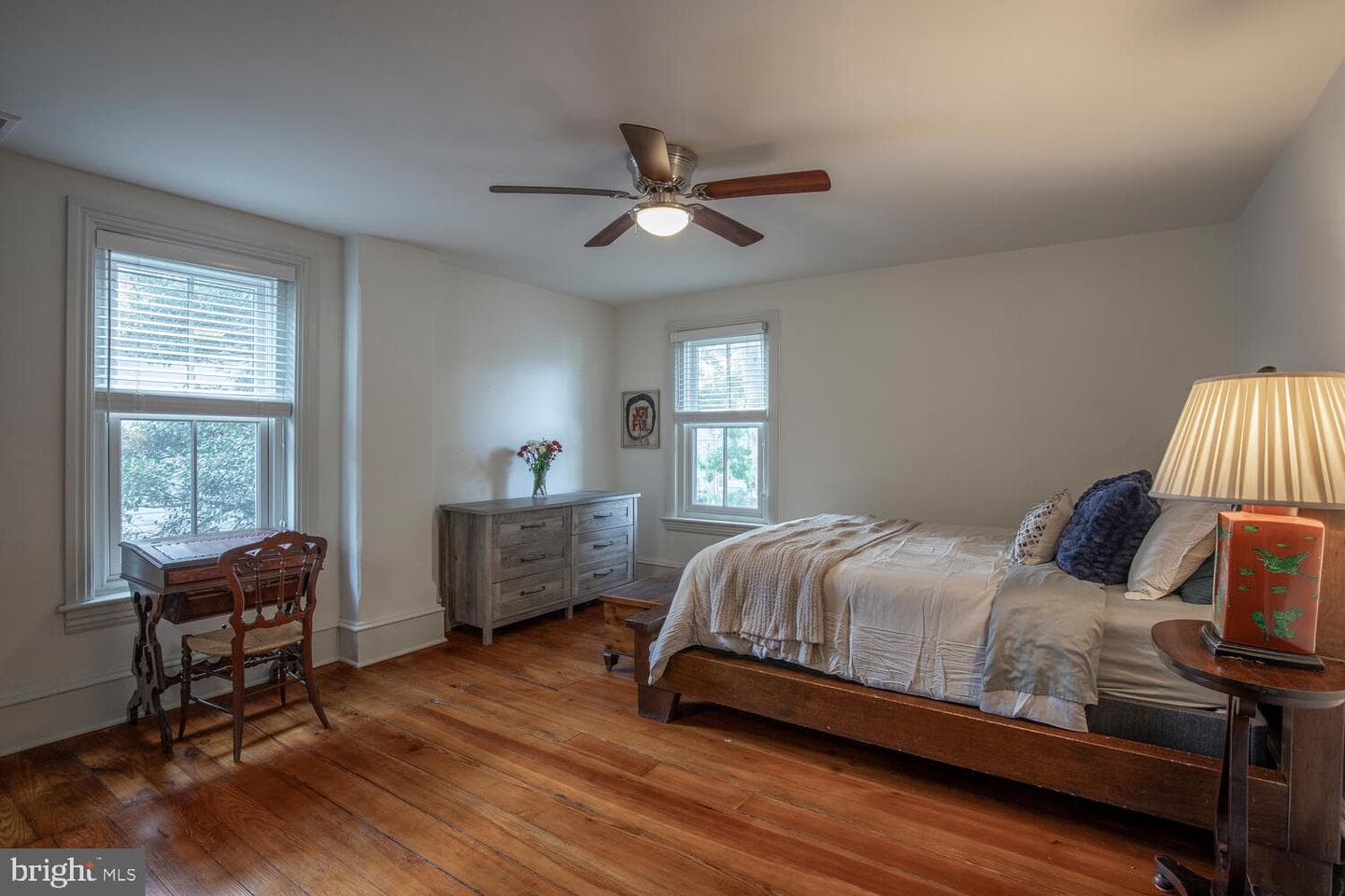 121 Cottage Street photo 25