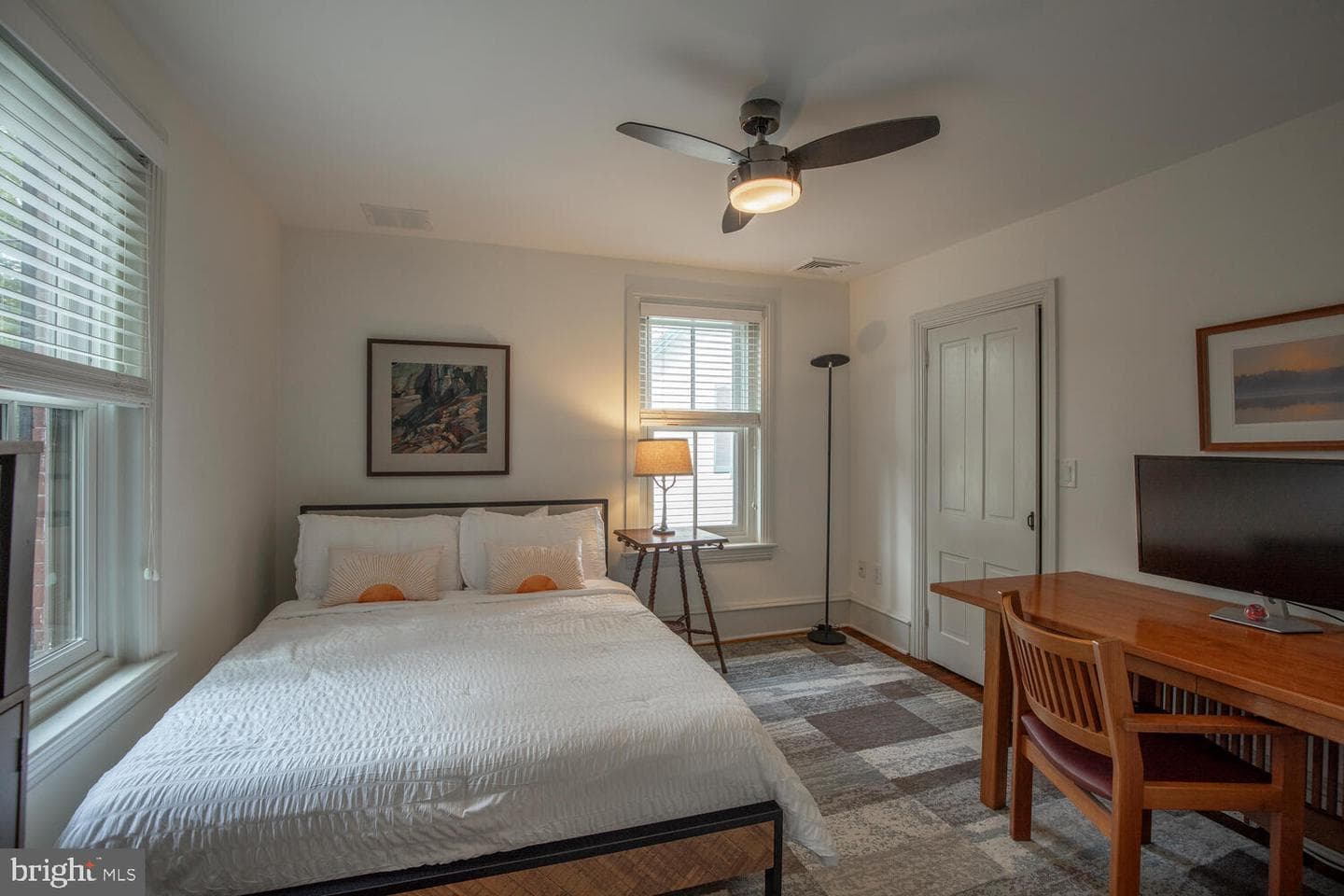 121 Cottage Street photo 32