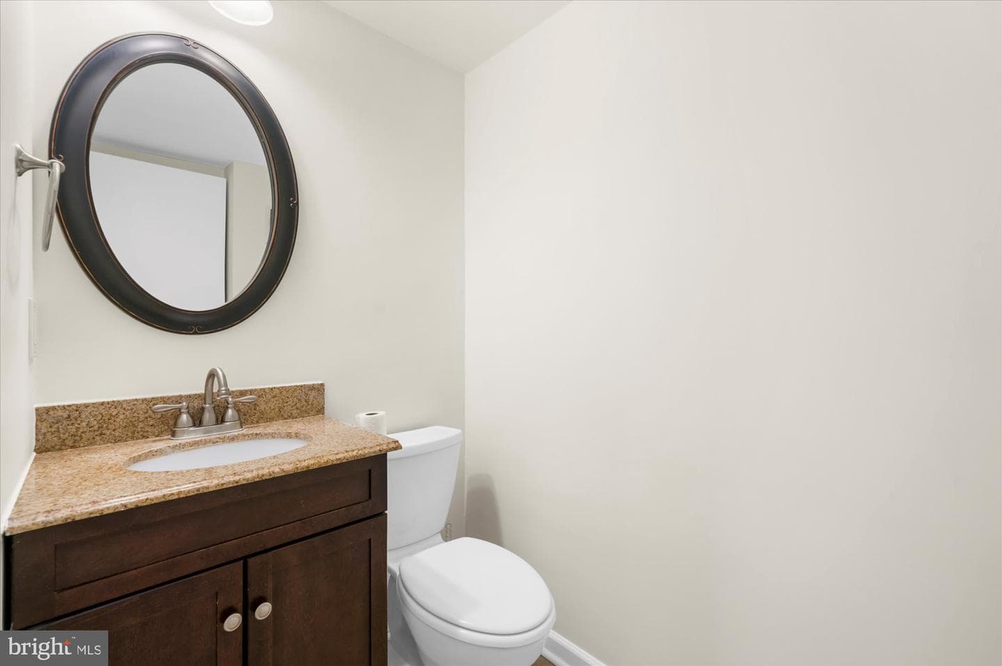 206 Yardley Court photo 11