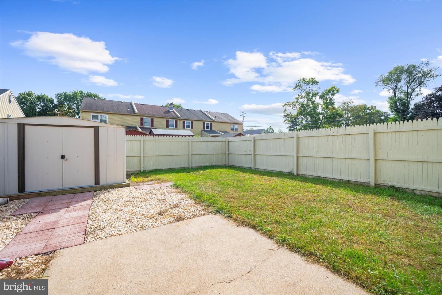 206 Yardley Court photo 21