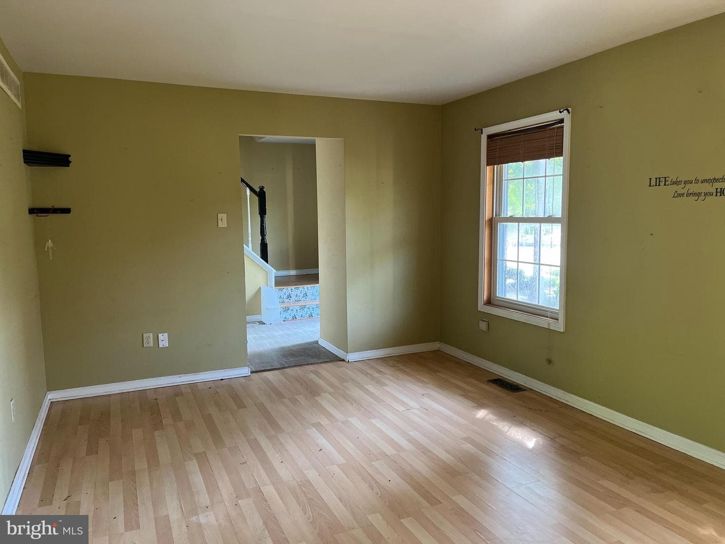 424 Dorchester Lane photo 4