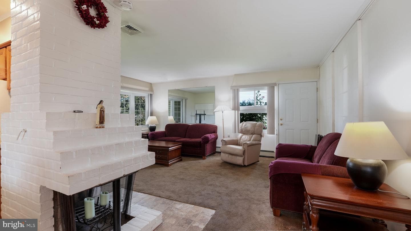 10 Serpentine Lane photo 10