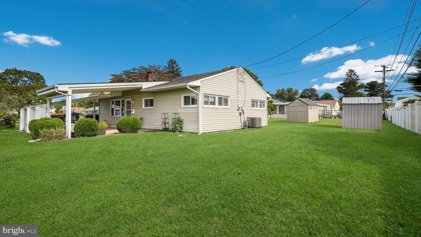 10 Serpentine Lane photo 6