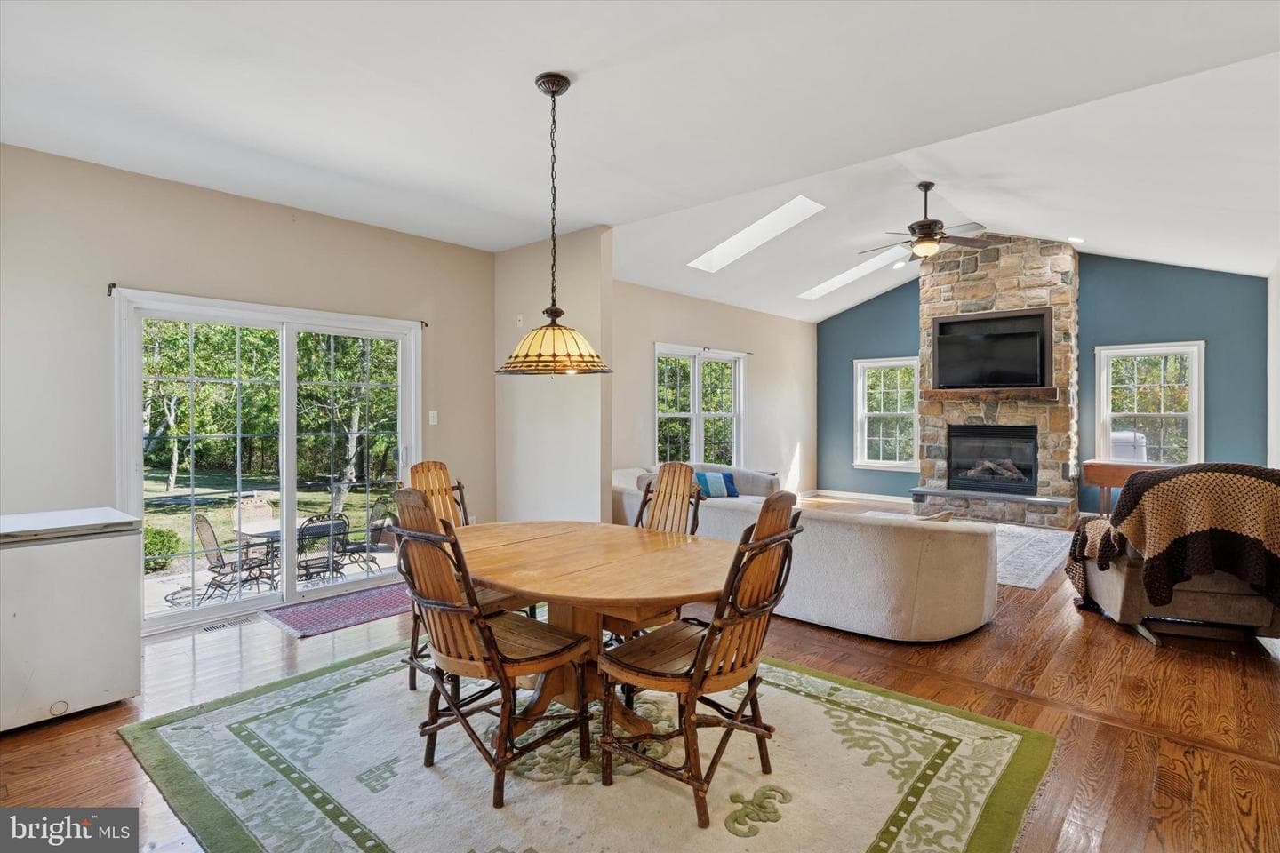 642 Rickert Road photo 11