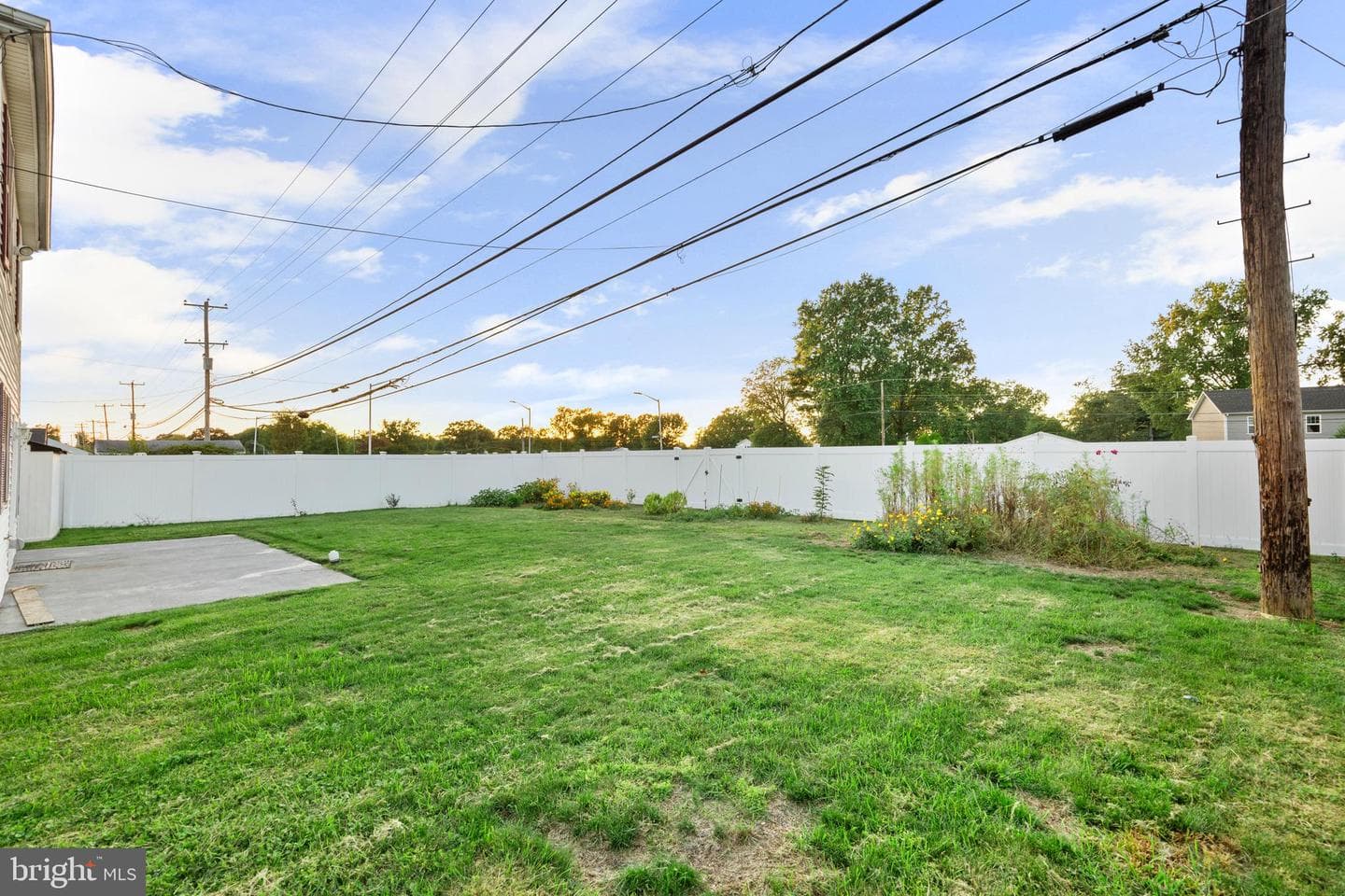 73 Graystone Lane photo 26