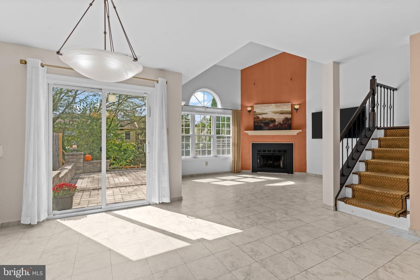 15 E Park Road photo 13