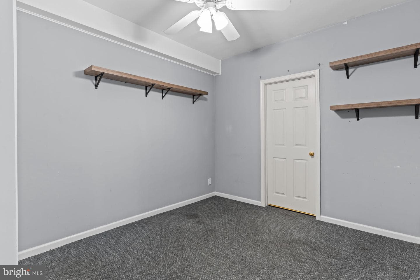15 E Park Road photo 30