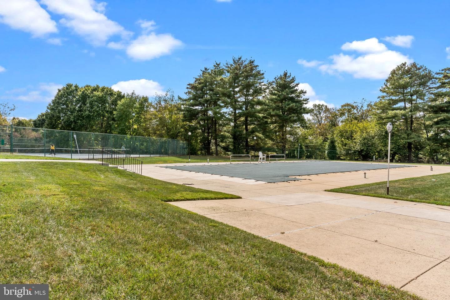 15 E Park Road photo 33
