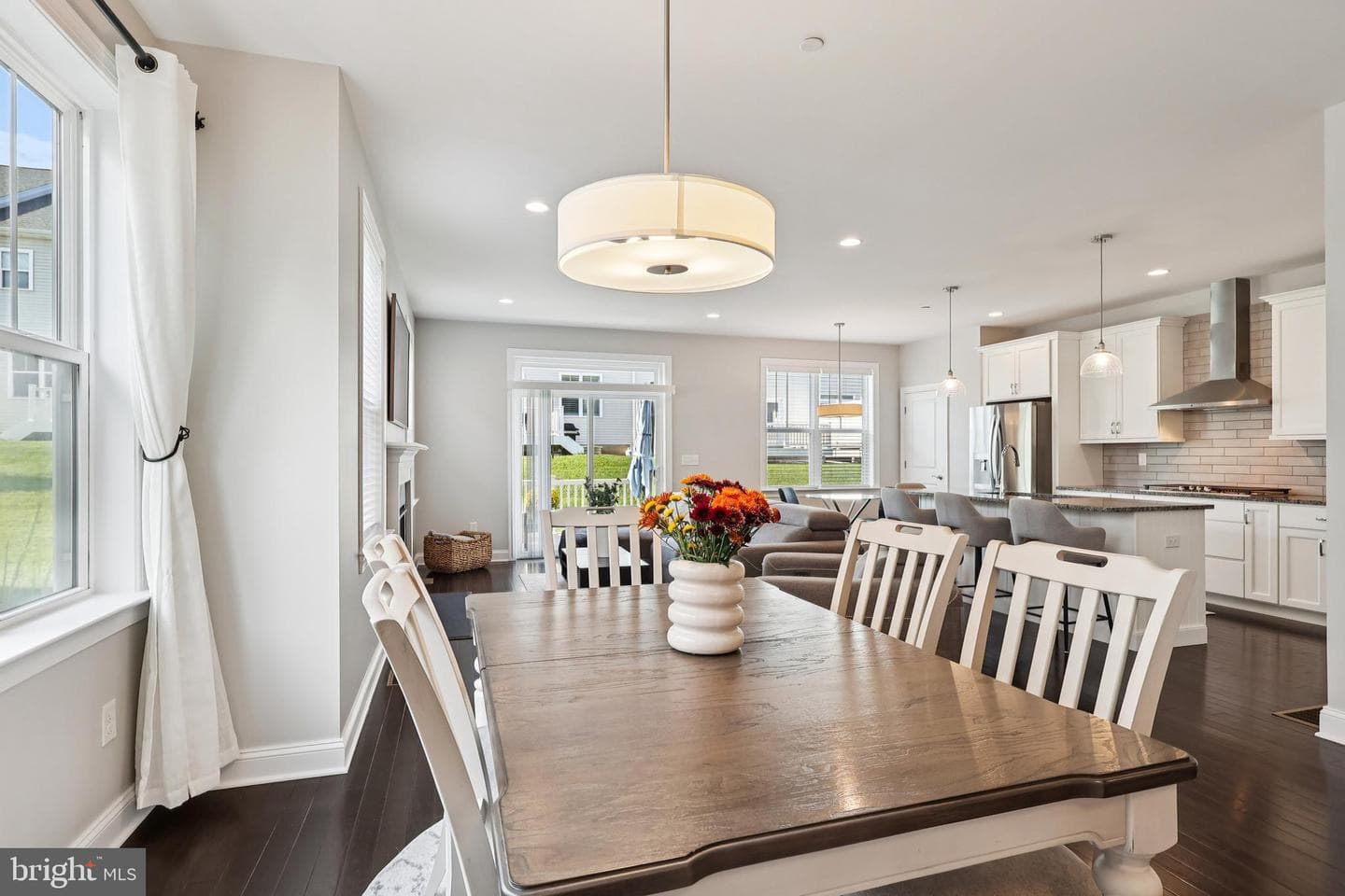 8 Lacey Lane photo 12