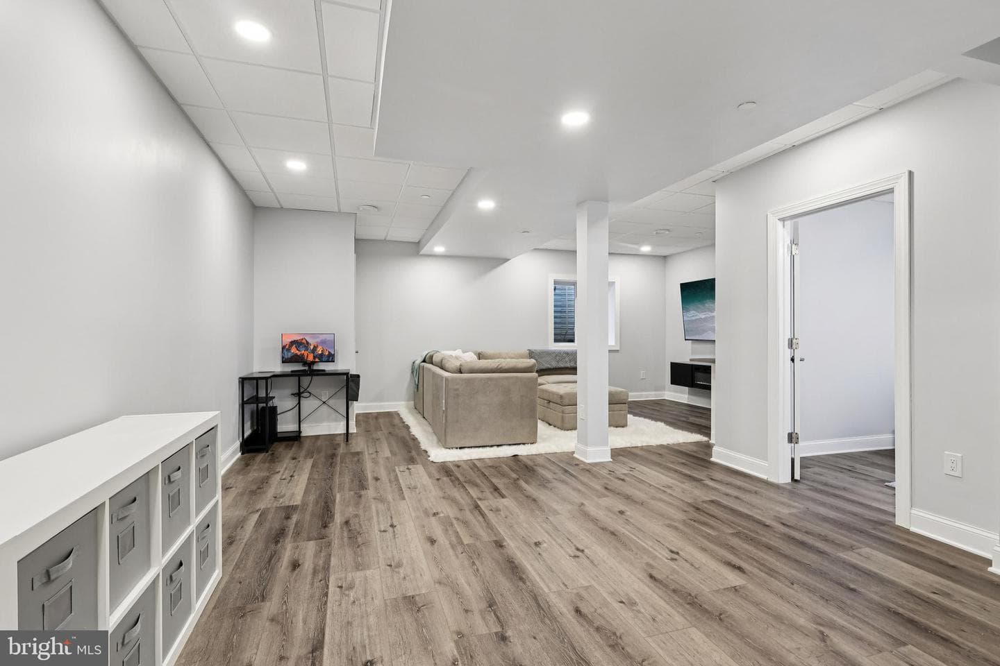 8 Lacey Lane photo 40