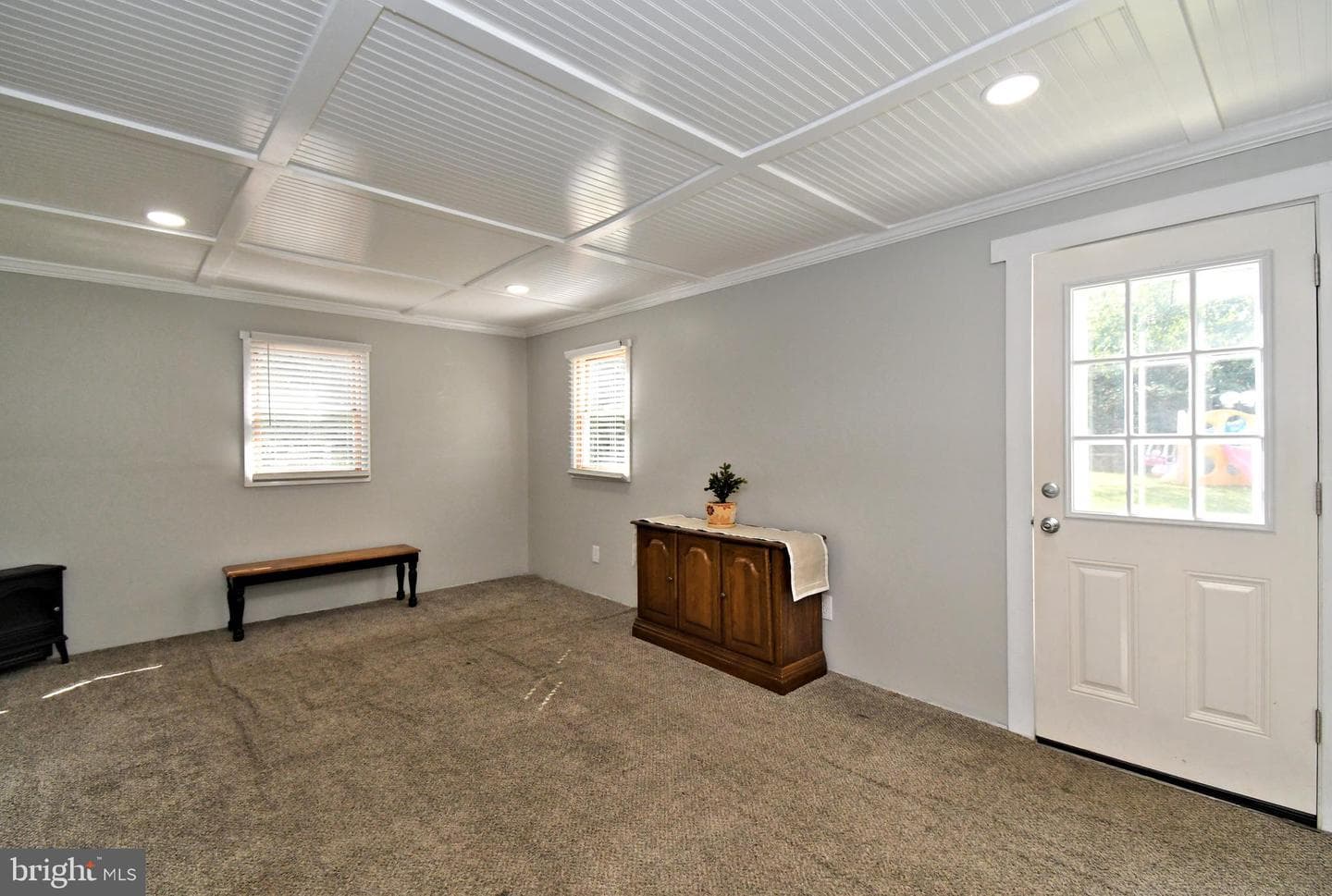208 Suffolk Road photo 8